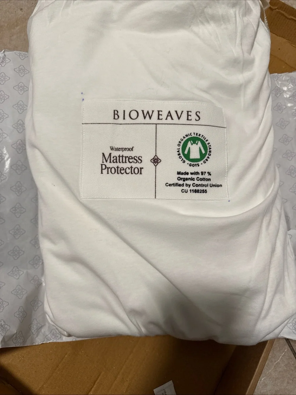 Bioweaves Organic Waterproof Mattress Protector Twin Size New Open Box